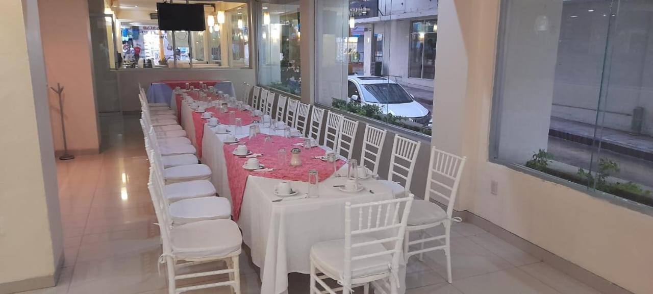 Hotel Maria Eugenia Tuxtla Gutiérrez Buitenkant foto